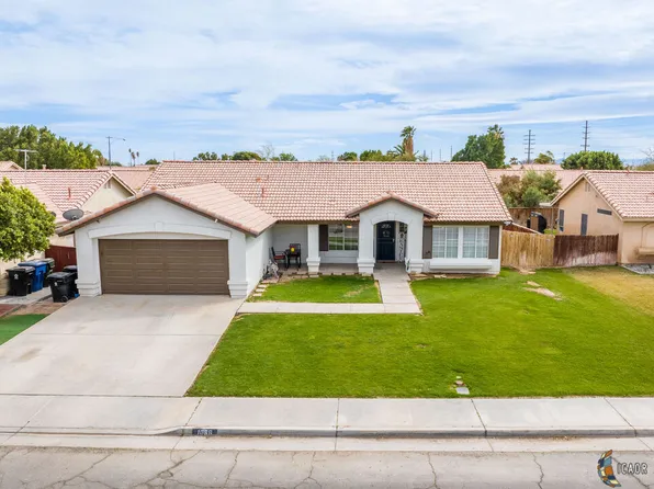 1066 Calle Del Sol, Brawley, CA 92227
