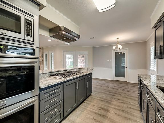 5th image of 1705 Esquire Pl