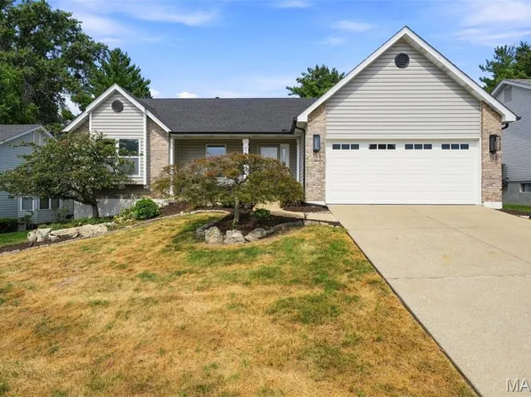 1665 Wild Goose Run, Saint Charles, MO 63303