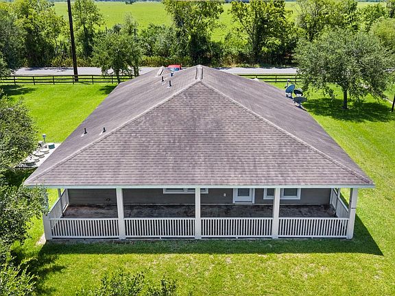 2nd image of 3131 County Road 81