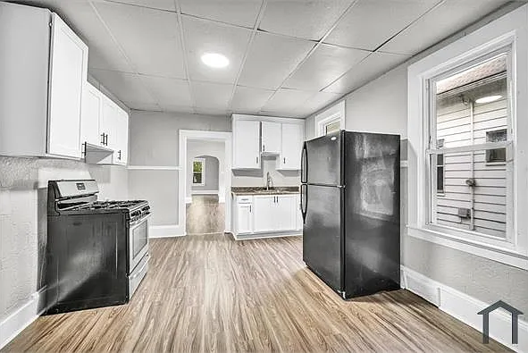 3 bed, 1357 sqft, $1,600 — Photo 4