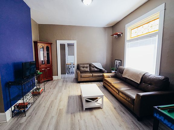5th image of 2012 Wayland Ave #2