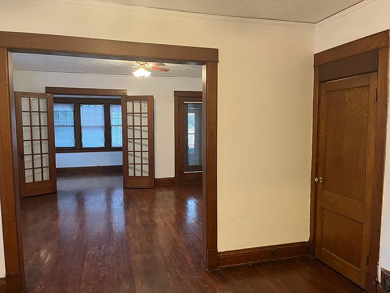 502 S 34th St — Photo 3