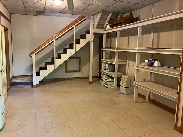 921 Black Branch Rd — Photo 24