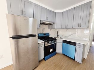 141 23rd St APT 2L, Brooklyn, NY 11232
