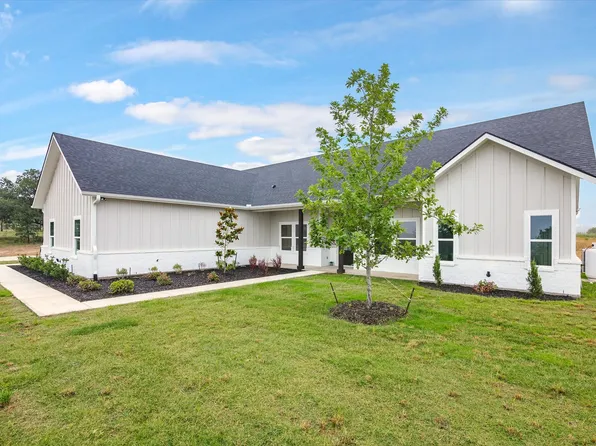 1457 County Road 3424, Bridgeport, TX 76426