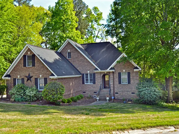 15 Falbrook Ct, Irmo, SC 29063