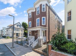 205 Hamilton St, Dorchester, MA 02122