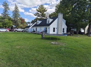 139 W Deer St, Gladwin, MI 48624