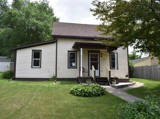 106 N Linn St, Roland, IA 50236