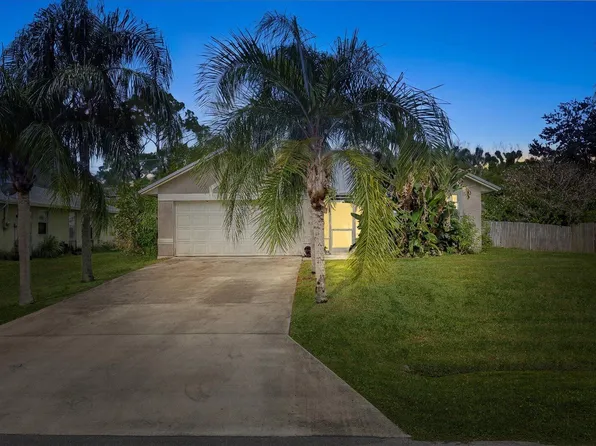 764 NE Eastlake Street, Port St Lucie, FL 34983