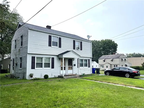 2 Elmhurst Circle, West Hartford, CT 06110