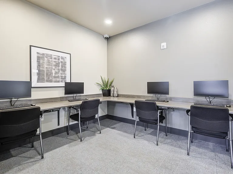 Computer Station