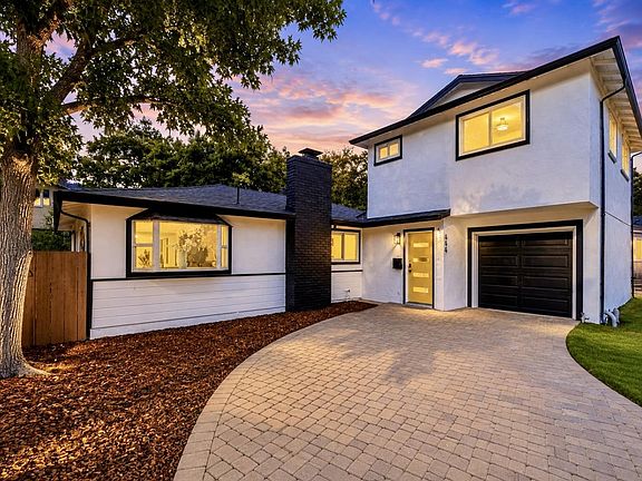 2nd image of 444 Amaral Cir