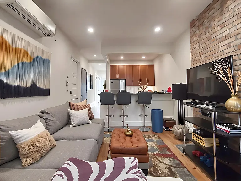 456 Bergen St #3 — Photo 2