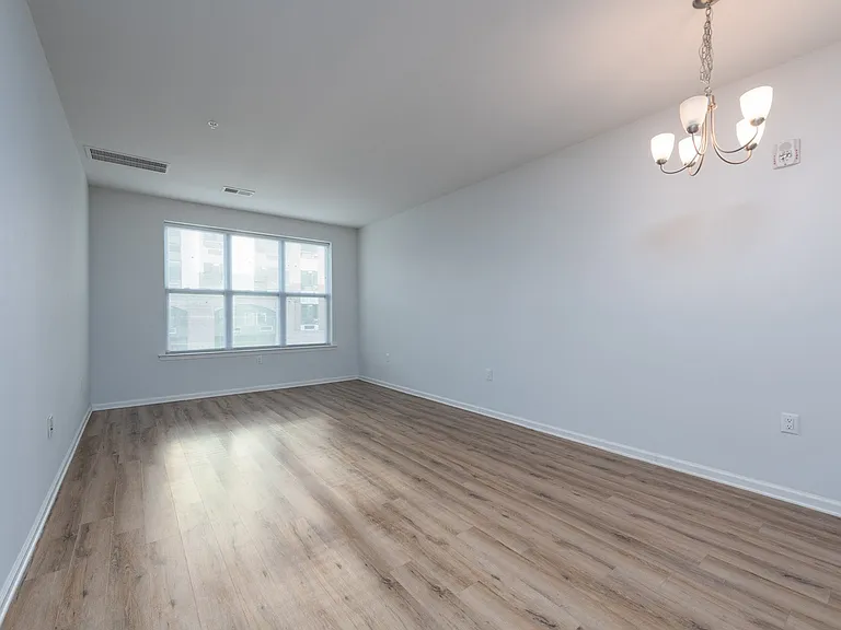 29 Washington Ave — Photo 17