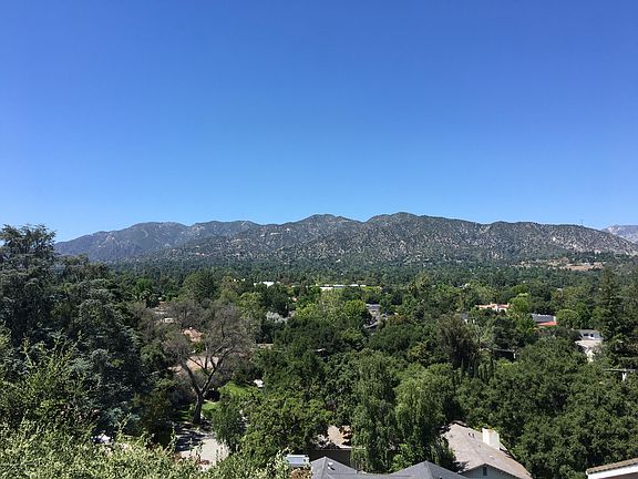 2nd image of 4270 Mesa Vista Dr