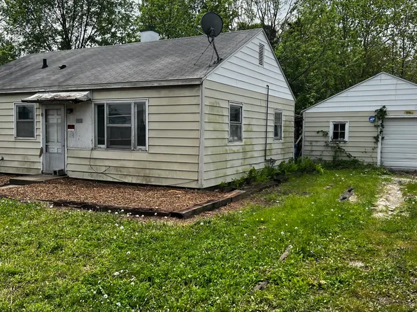 1411 N Market St, Champaign, IL 61820