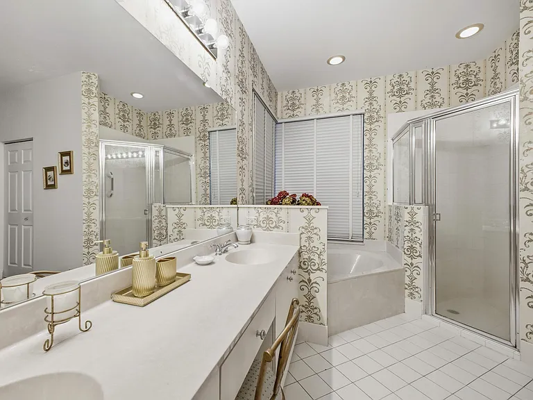 4378 Danielson Dr — Photo 27