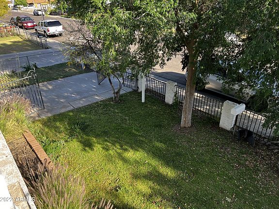4th image of 9252 W Pierce St