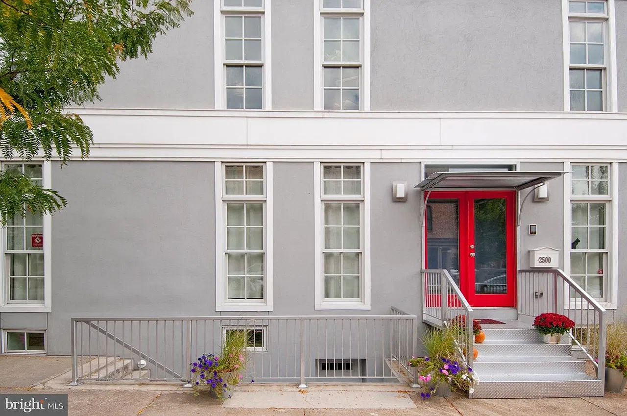 1 bed, 800 sqft, $1,875 — Photo 1
