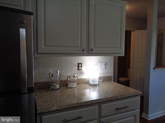 4th image of 3927 Cutty Sark Rd