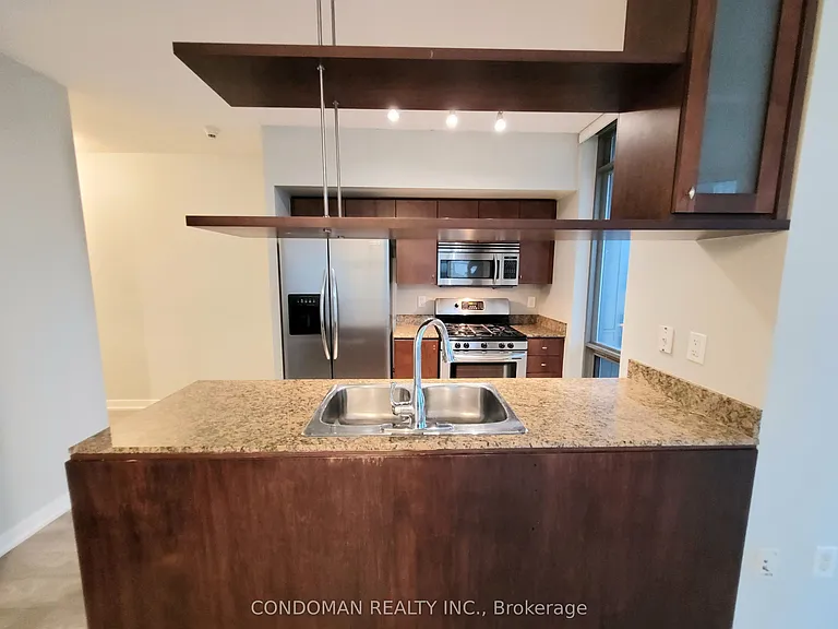 3 Navy Wharf Ct #603 — Photo 5