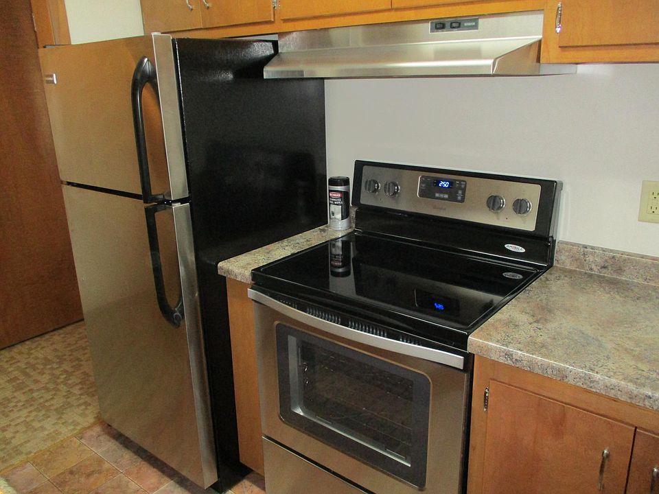 1st image of 360 Lincoln St APT 24