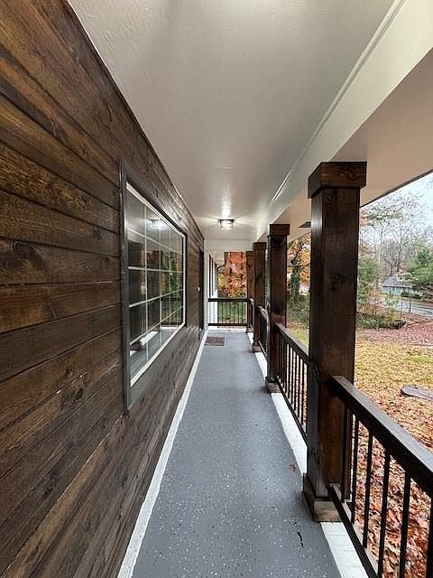 1st image of 4498 Ginger Wood Ct