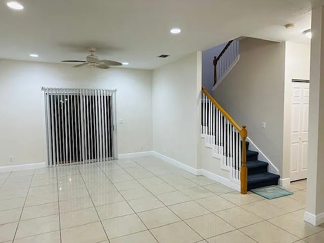 4216 Leo Ln #5G — Photo 9