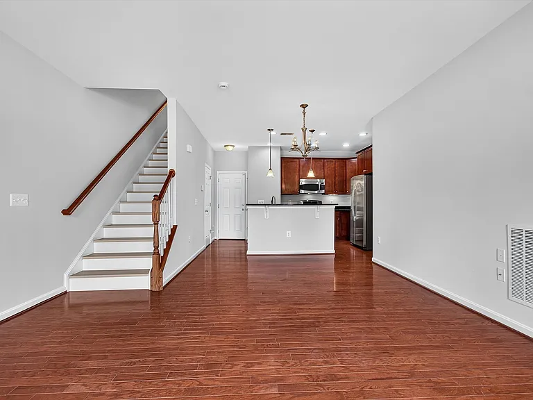43845 Centergate Dr — Photo 5
