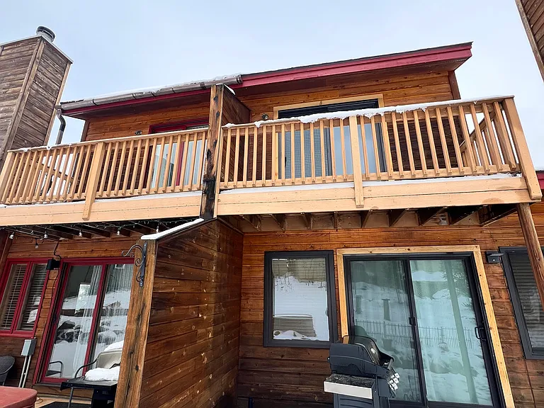 141 N Side Cir — Photo 15
