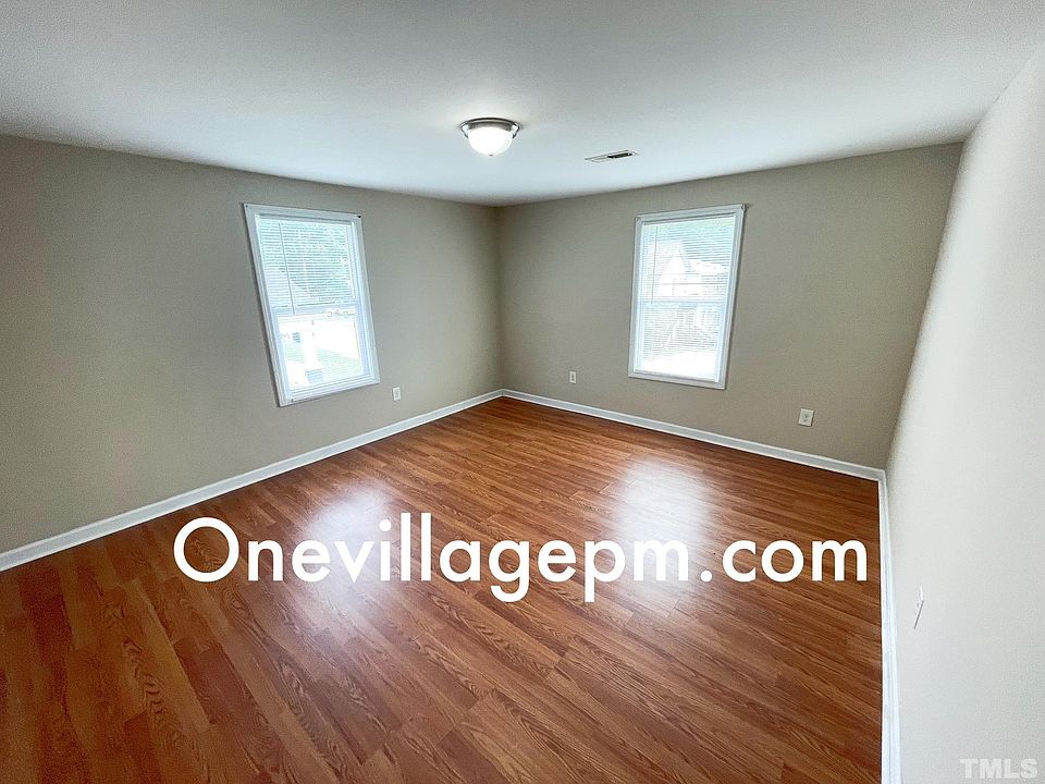 1st image of 210 N Logan St