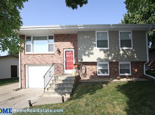 1720 Hartley St, Lincoln, NE 68521