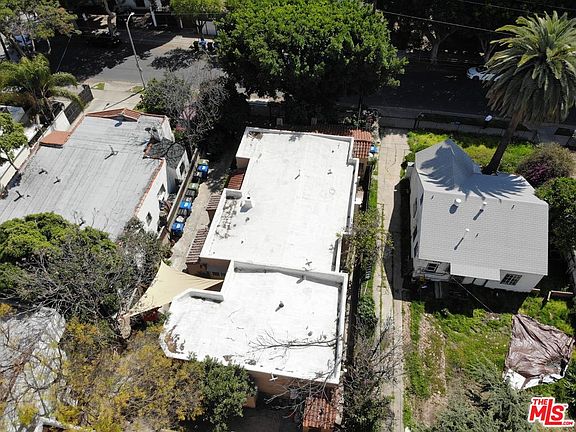3rd image of 6477 Lexington Ave