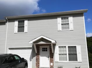 72 Brownstone Dr, Morgantown, WV 26505