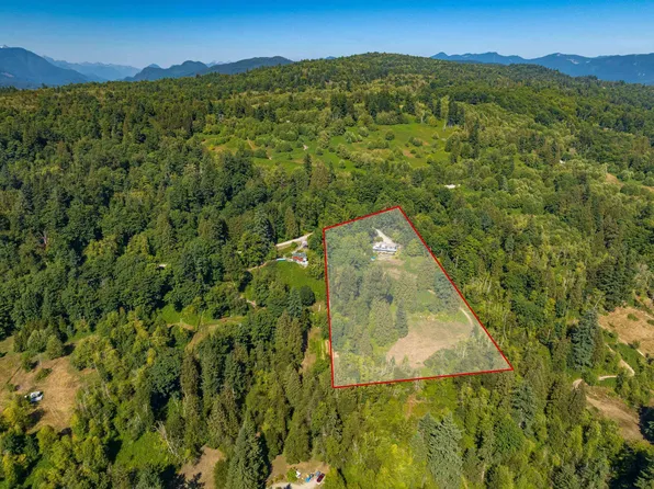 30356 Gunn Ave, Mission, BC V4S 1J7