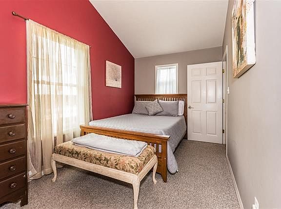 2nd bedroom bed 1