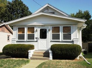 2515 W Laura Ave, West Peoria, IL 61604