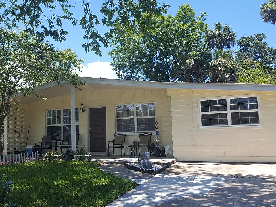 2nd image of 1160 Oakview Dr