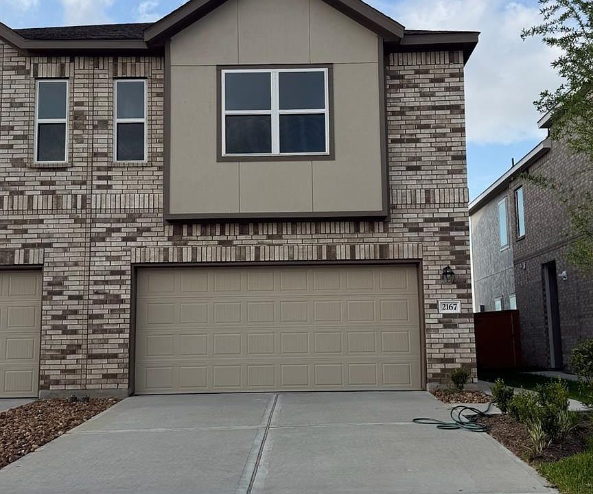 1st image of 2167 Salinas Dr