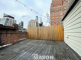 470 W 23rd St #601, New York, NY 10011