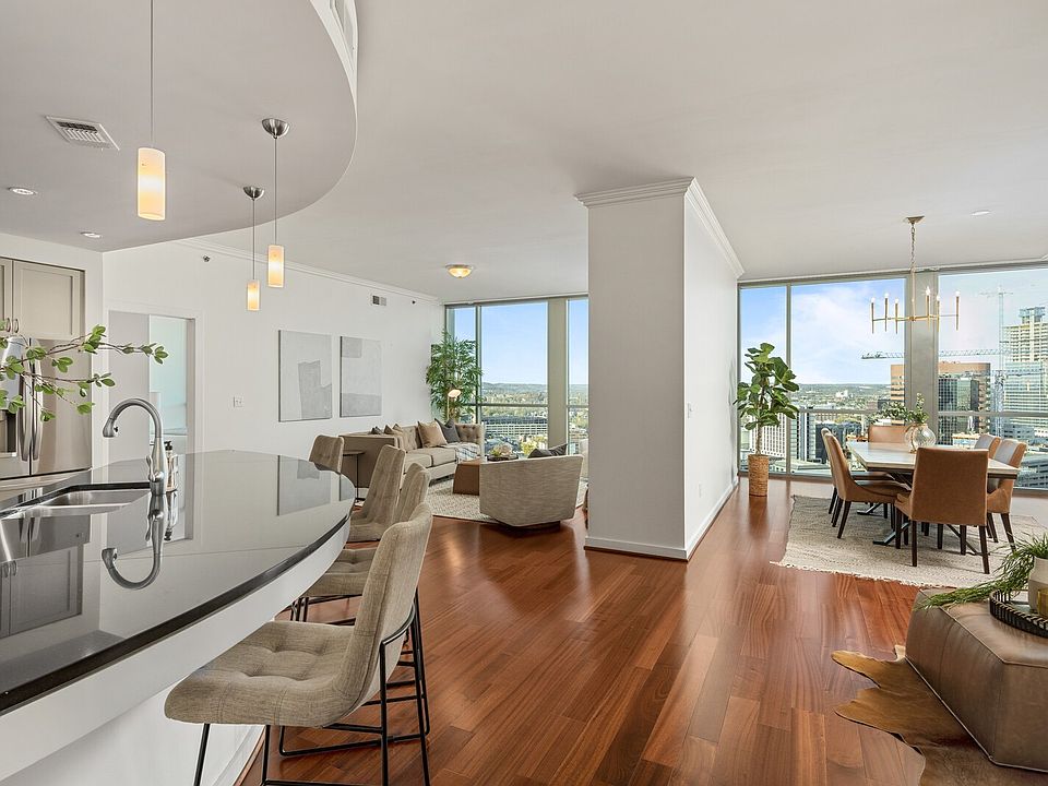 1st image of 900 20th Ave S APT 1611