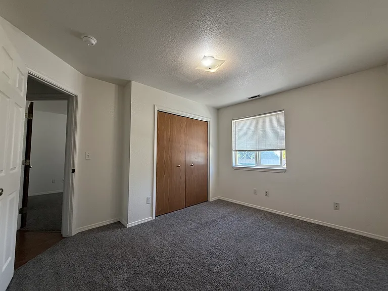 4710 W Normandie Ln #202 — Photo 8