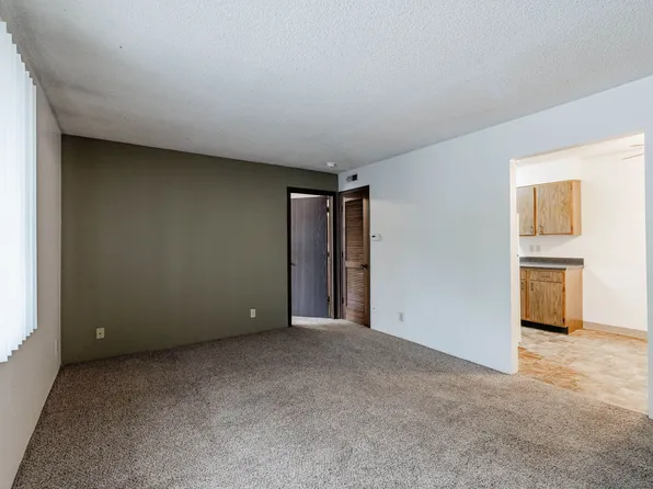 1528 C St #5, Lincoln, NE 68502