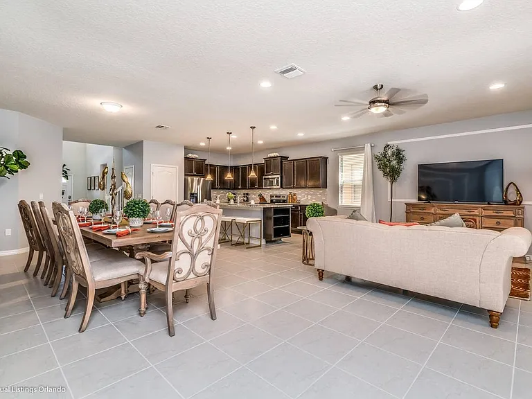 8876 Bengal Ct — Photo 33