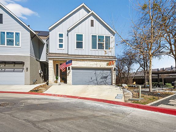 2nd image of 5843 Whitby #11