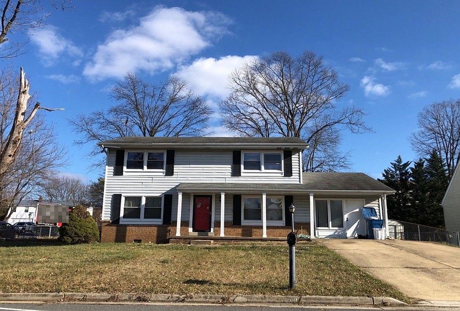 1st image of 100 S Lincoln Ave