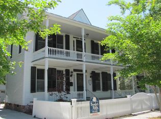 810 Ann St, Beaufort, NC 28516