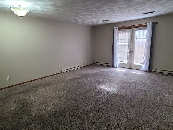 2nd image of 206 N Haynes St